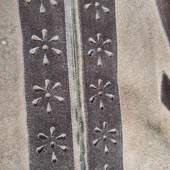 VTG 60s Suede Two Tone Brown Cape Poncho, Fringe, Hippie Boho Mod Style - Picture 9 of 16